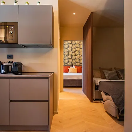 Fashion & Design District- Fancy Apartment *